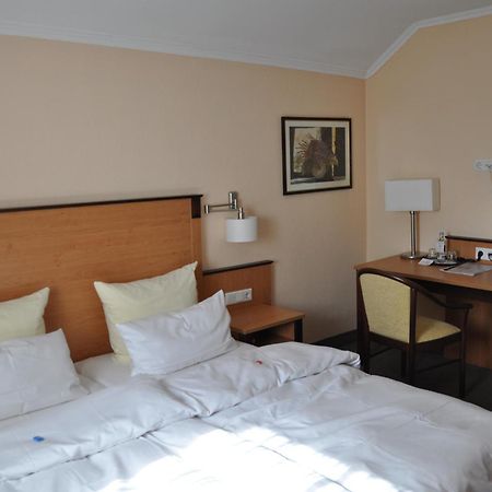 Hotel Gasthof Vogelsang Zellingen Esterno foto